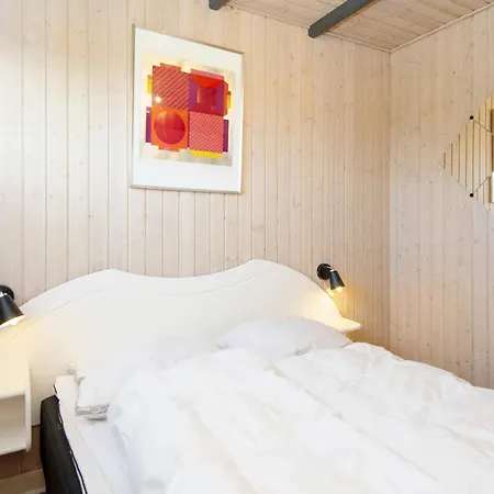 Luxury Retreat In Hejlsminde - By Traum 펜션 *