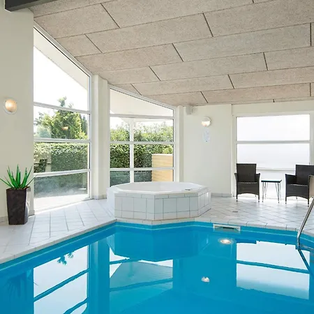 Luxury Retreat In Hejlsminde - By Traum 하일스